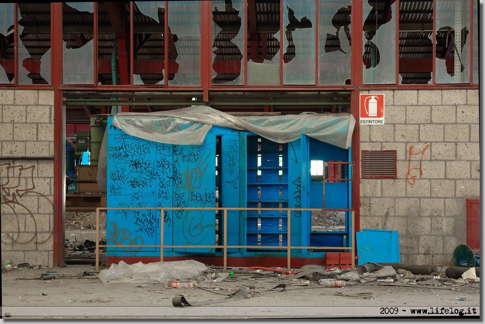 Stabilimento abbandonato Prosider (Ostia) - Foto Pietromassimo Pasqui 2009