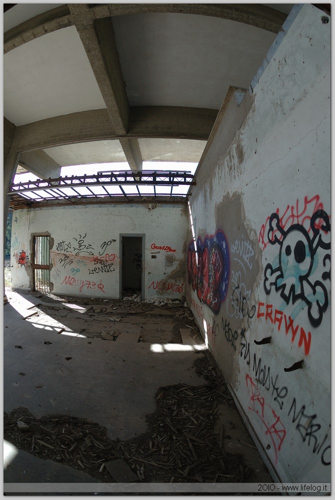 Stazione abbandonata di Porto sulla Roma-Fiumicino