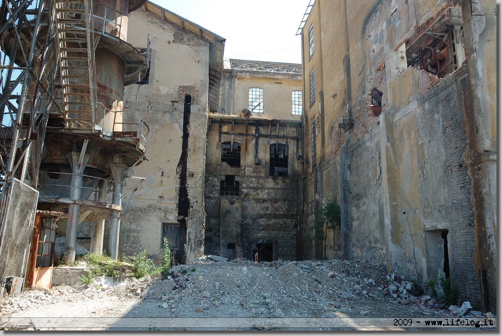 Ex Zuccherificio di Avezzano (AQ) - Foto Pietromassimo Pasqui 2009