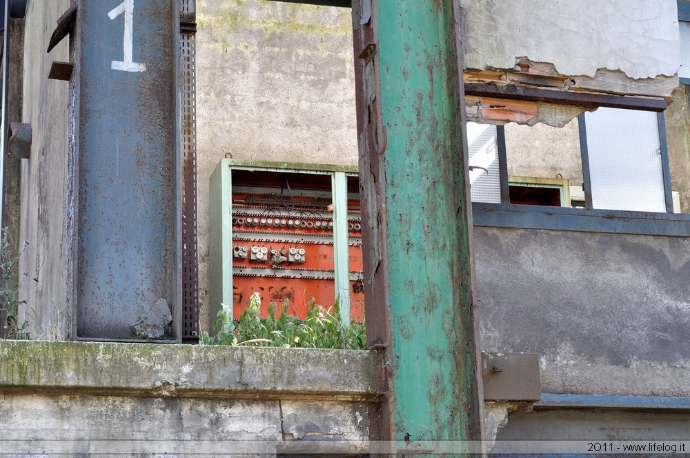 Enamel bath factory