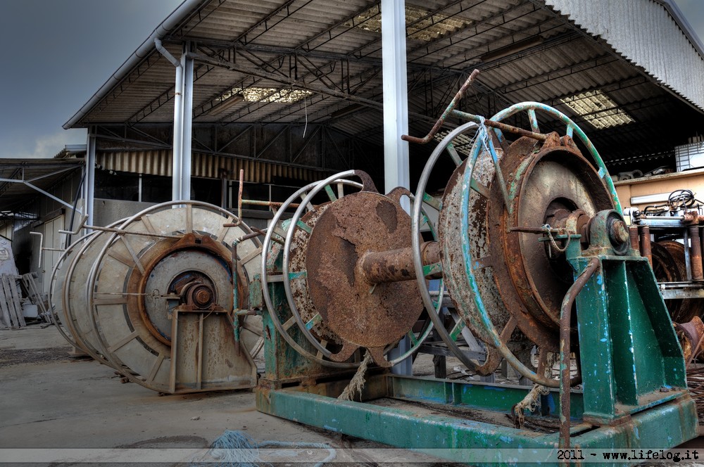 Shellfish farming plant