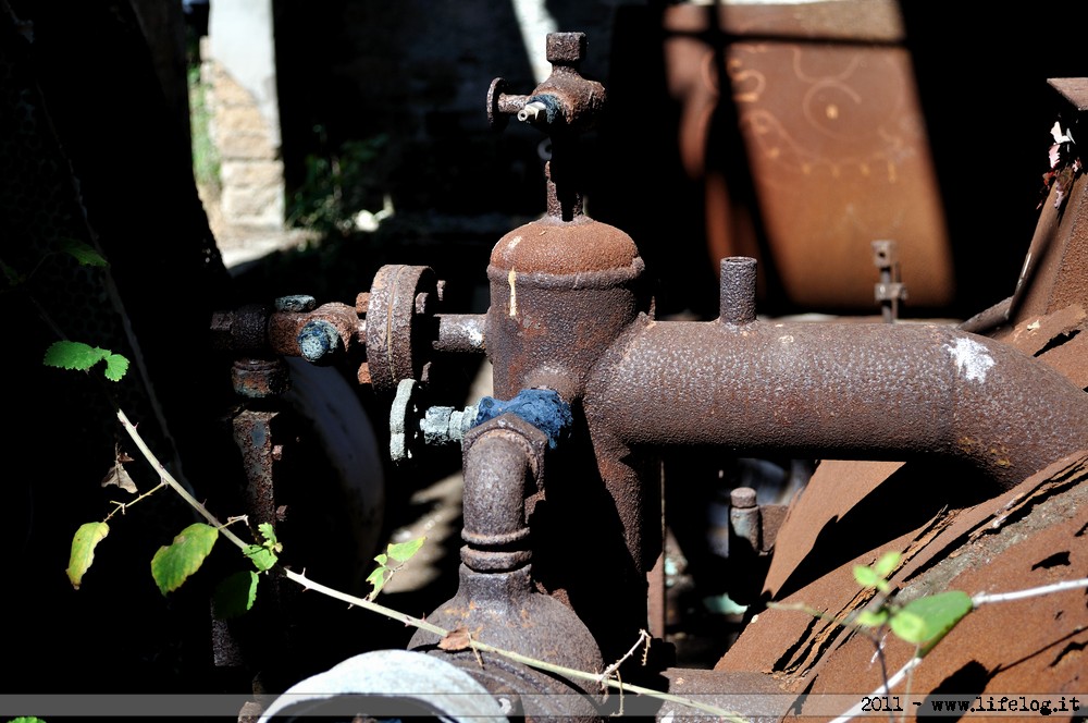 Sulfur processing plant