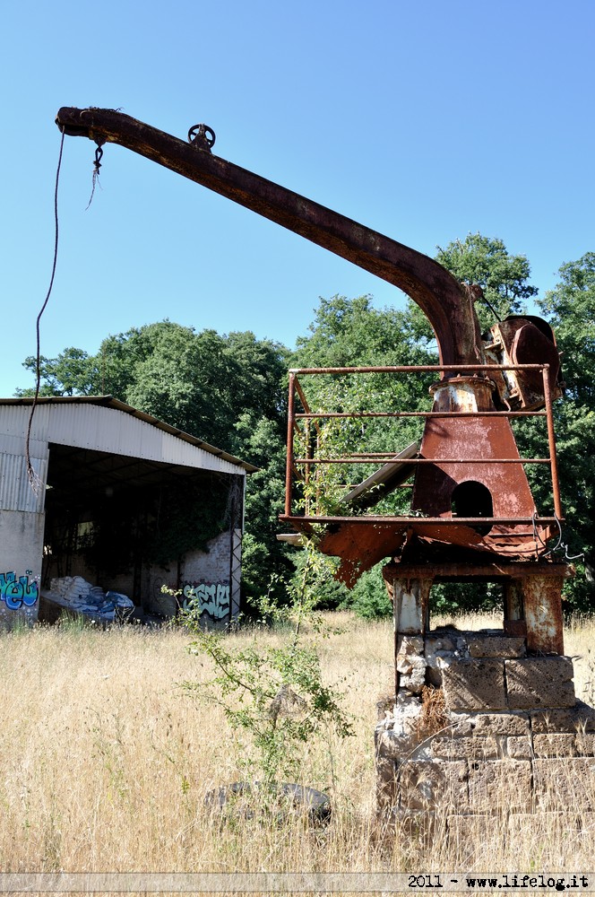 Sulfur processing plant