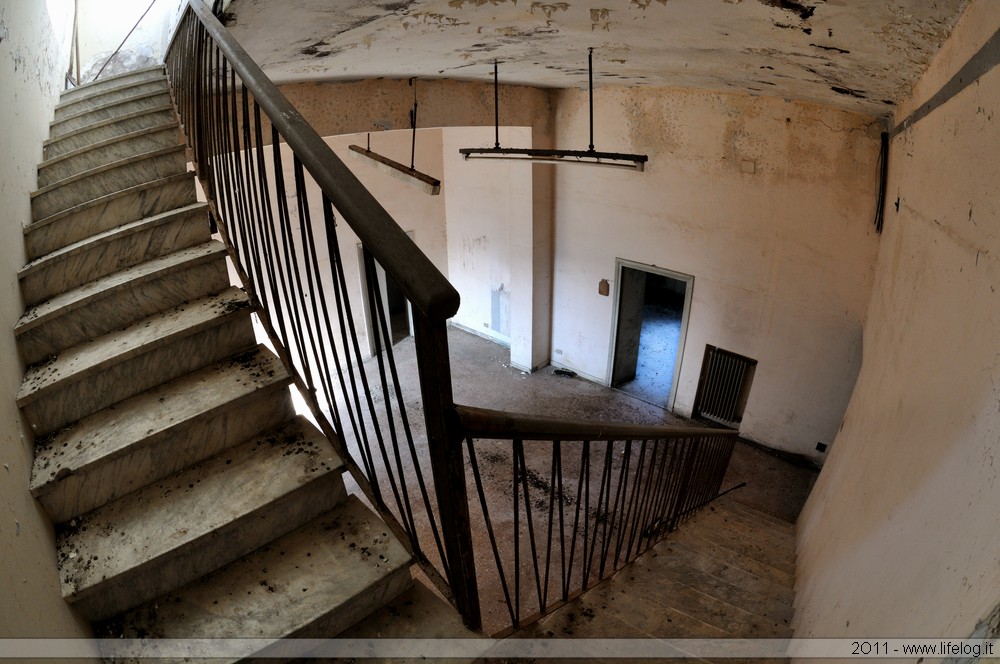 Abandoned weather balloon station