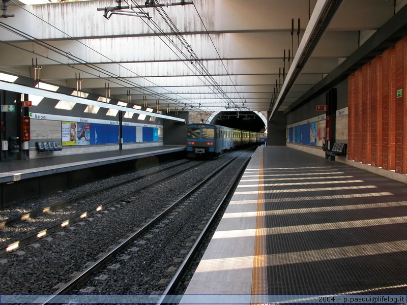 Metropolitana di Roma - Pietromassimo Pasqui 2004