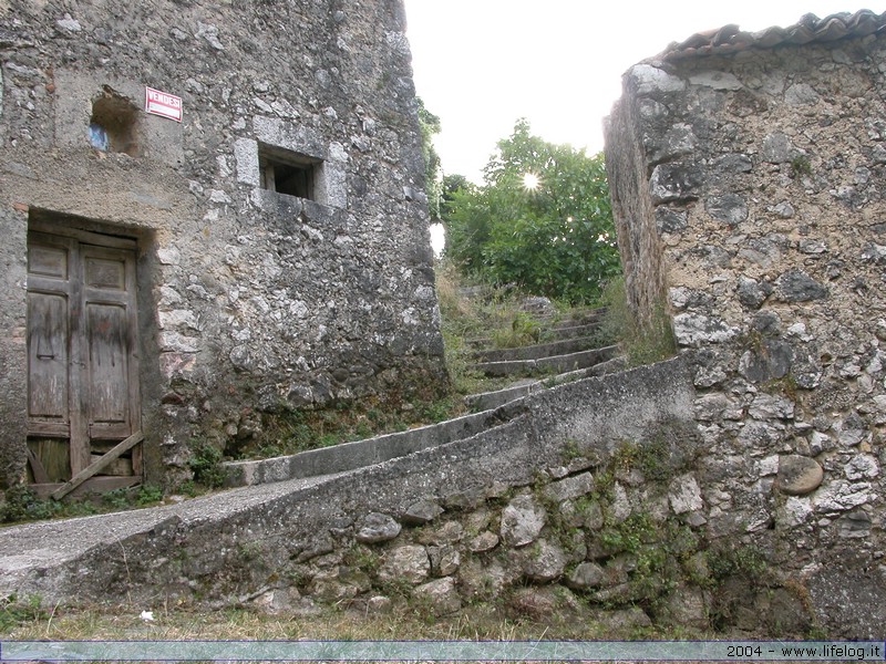 Pescocanale (AQ) - Pietromassimo Pasqui 2004