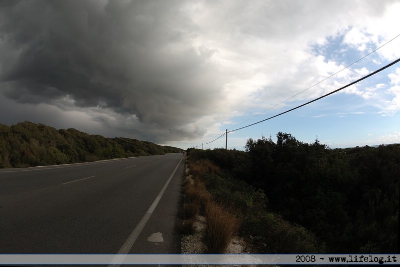 The storm is coming - Ostia (RM) - Pietromassimo Pasqui 2008