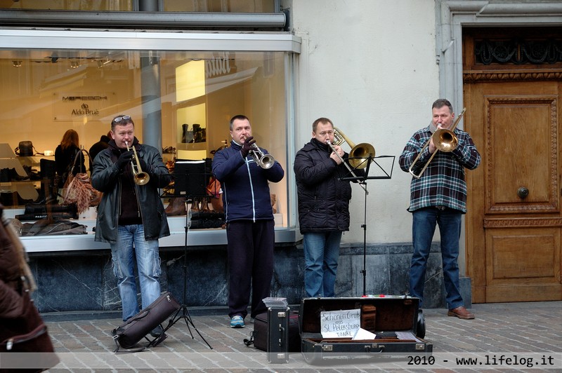 Suonatori di strada (Lucerna - Svizzera) - Pietromassimo Pasqui 2010